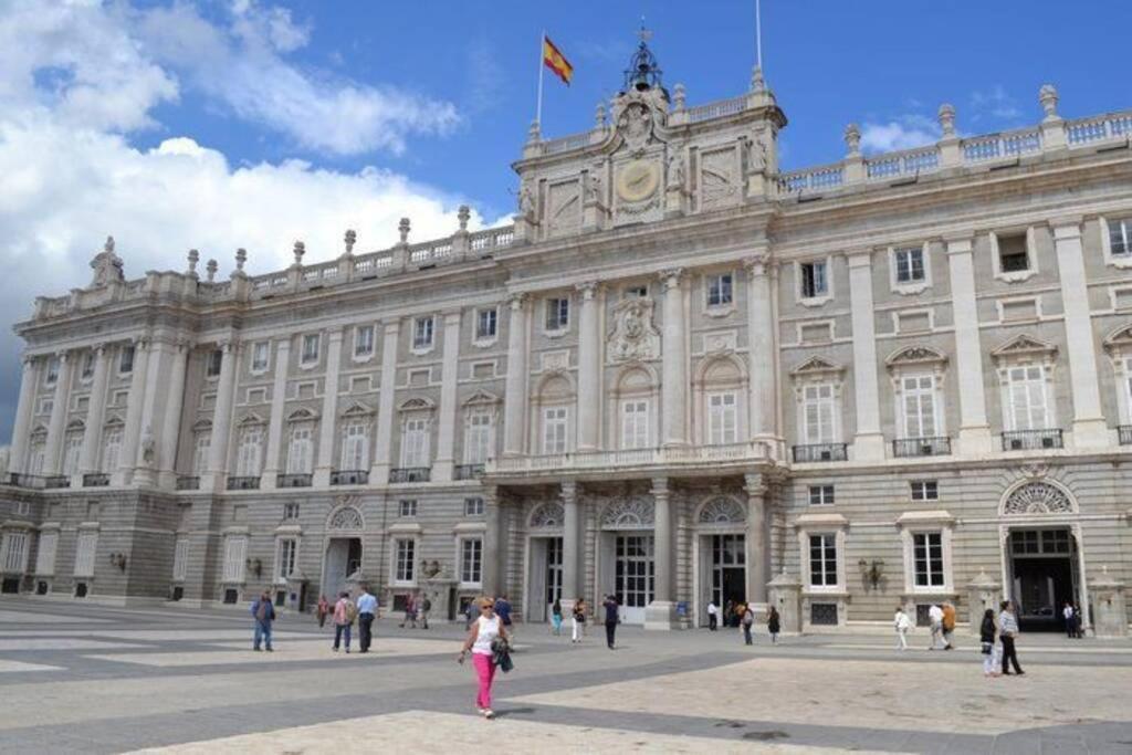 Sensacional Apartamento Junto A Palacio Real By Batuecas Madrid Bagian luar foto