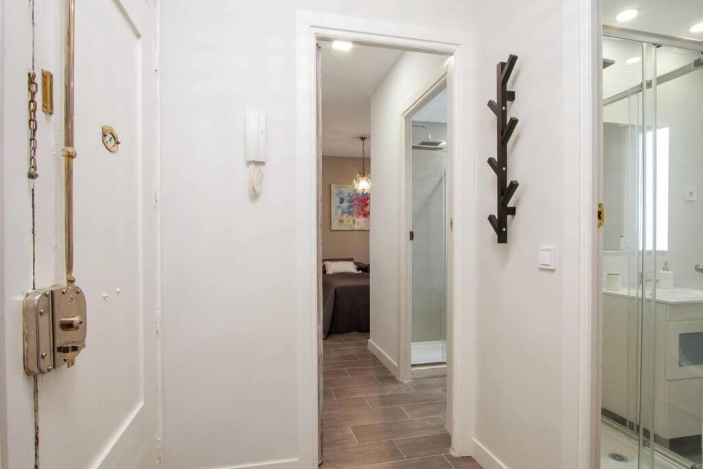 Sensacional Apartamento Junto A Palacio Real By Batuecas Madrid Bagian luar foto